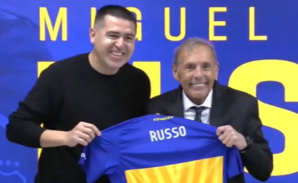 La firme decisión de Riquelme con el próximo DT de Boca tras la muerte de Russo