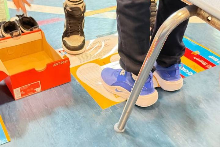 Hundreds of kids get a free pair of Nikes at DC elementary school