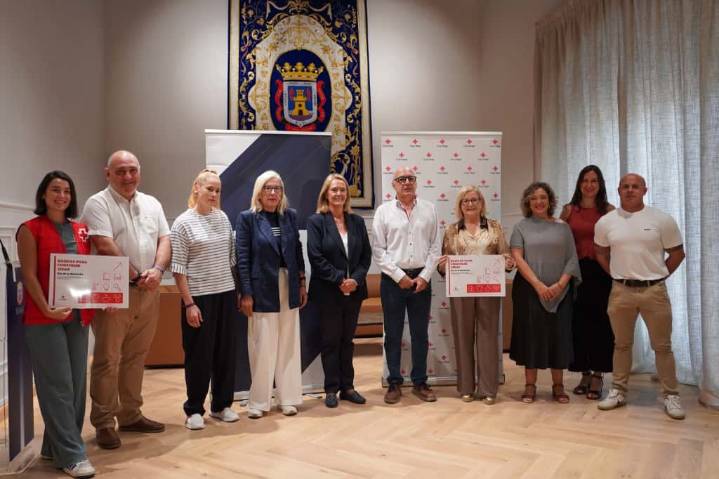 Motril se prepara para el tradicional Día de la Banderita de Cruz Roja