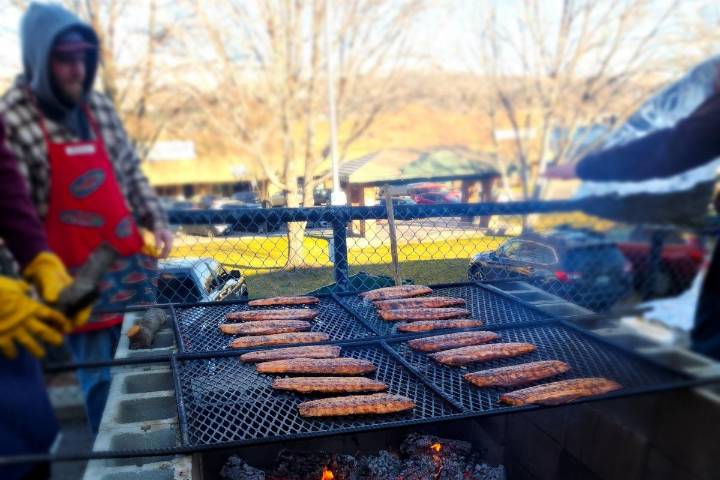 Salmon Bake Returns to Wenatchee Museum Oct. 11