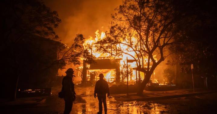 Suspect charged in connection with deadly Palisades Fire, officials say