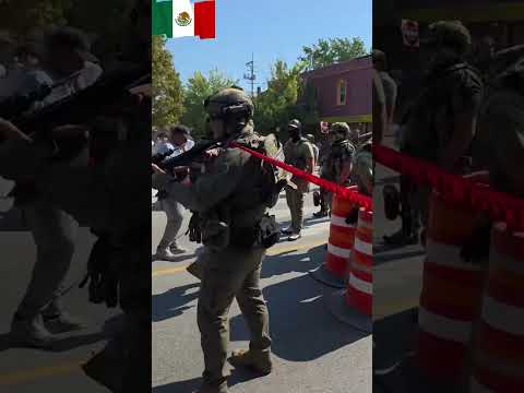 Chaotic Chicago Protests Turn VIOLENT #shorts