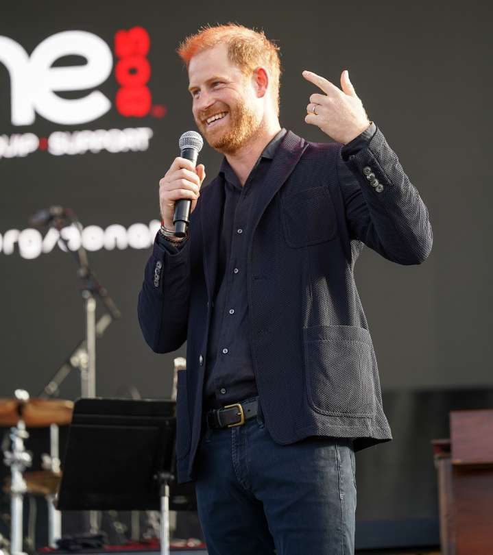 Cele|bitchy | Prince Harry stepped out solo for a Movember panel discussion in NYC