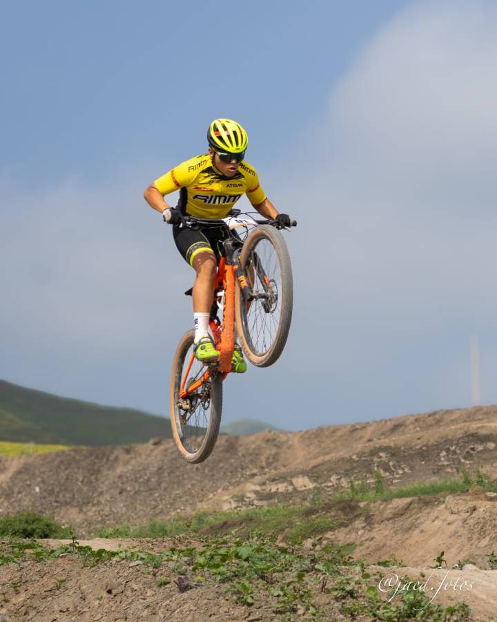 Jóvenes ciclistas de Nueva Cajamarca representarán al Perú en el Campeonato Sudamericano de Mountain Bike XCO