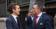 Pablo Casado reaparece como gurú de la inversión en defensa: «Se vive mucho mejor» fuera de la política
