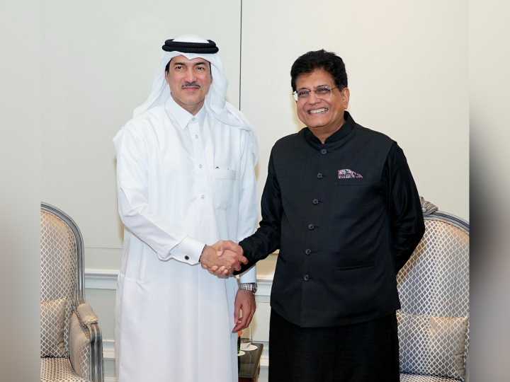 Piyush Goyal holds talks with Qatar trade minister