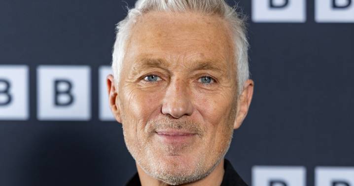 Martin Kemp rushed to hospital after gruesome chainsaw accident