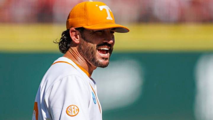 Tony Vitello doesn't want 'Lane Kiffin status' after leaving Tennessee for MLB's Giants