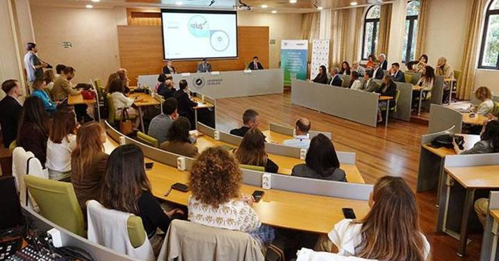 La Universidad de Málaga y OPPLUS crean una cátedra para unir el entorno formativo con el empresarial
