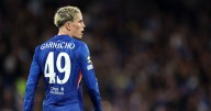 Alejandro Garnacho makes Man United feelings clear as Chelsea message speaks volumes