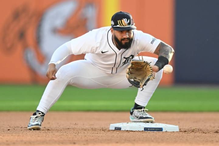 Deadspin | Tigers 2B Gleyber Torres to have sports hernia surgery