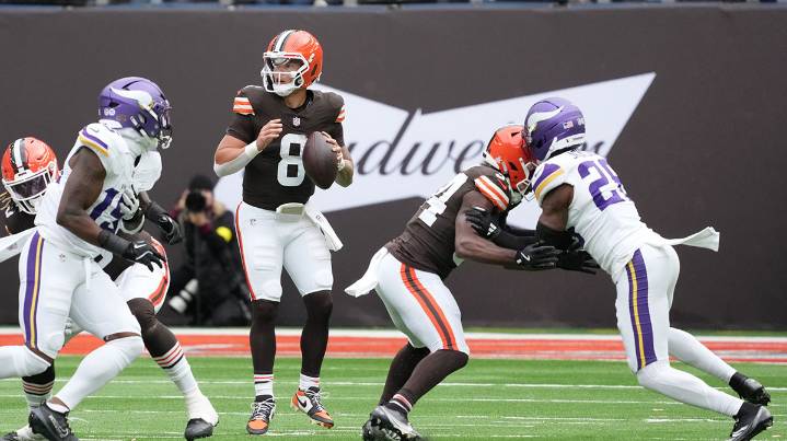 Browns’ Kevin Stefanski undecided on QB2 after ‘surprise’ Joe Flacco trade