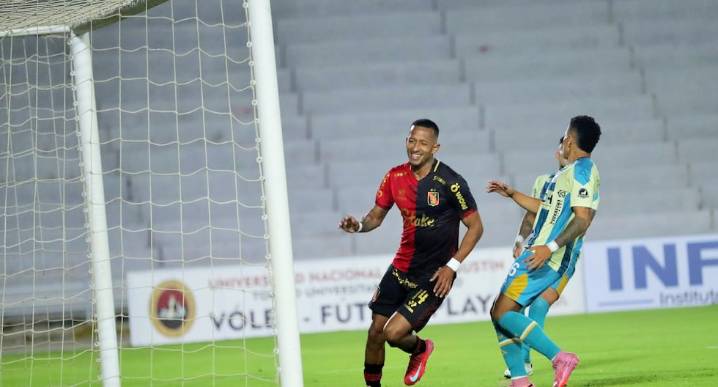 Melgar venció 2-1 a Alianza UDH y escala en la tabla de posiciones