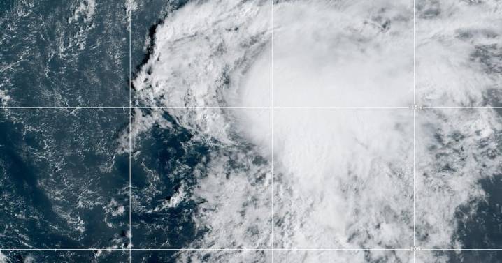 Hurricane tracker: Tropical Storm Lorenzo forms in Atlantic