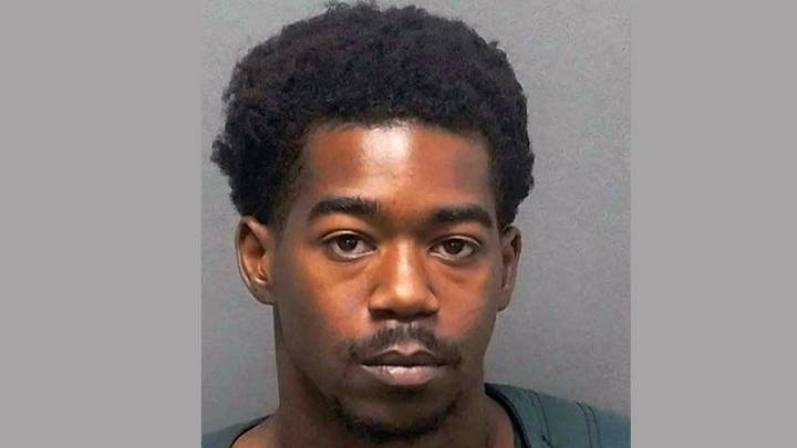 Texas Man Hides in Ex-Girlfriend’s Closet with Flowers, Kills Her New Boyfriend When Couple Returns Home