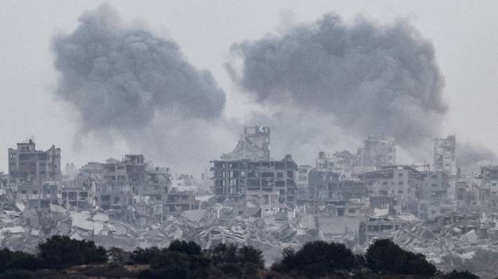 A dos años del comienzo de la guerra en Gaza, Israel y Hamas empiezan a negociar un acuerdo de alto el fuego