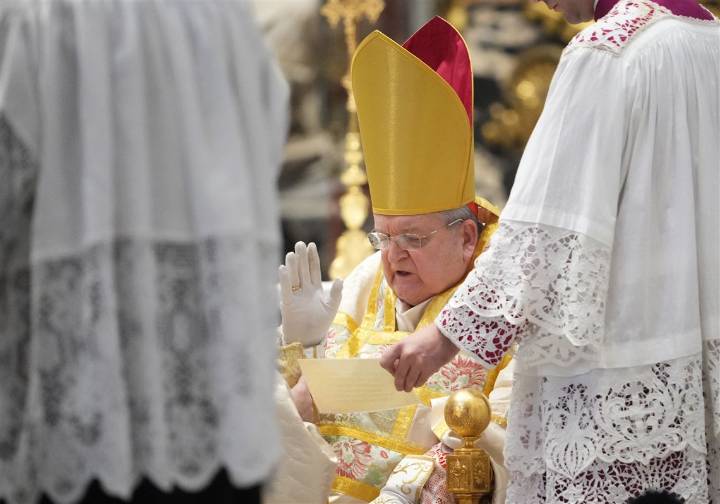 American cardinal celebrates old Latin Mass in St. Peter's Basilica in a sign of change