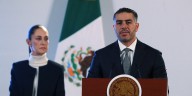 La mandataria federal subrayó que su equipo de seguridad se encuentra en condiciones normales y que no existe ninguna alerta particular sobre el funcionario