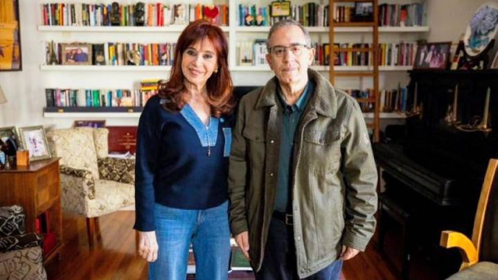Cristina Kirchner se reunió con Carlos Maslatón: "Le deseo todo lo mejor a CFK"