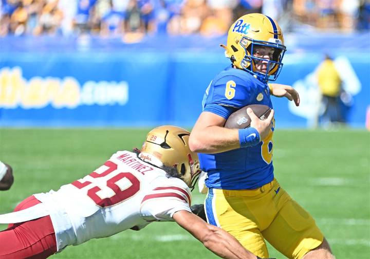 Instant analysis: Mason Heintschel emphatically announces his arrival as Pitt trounces Boston College