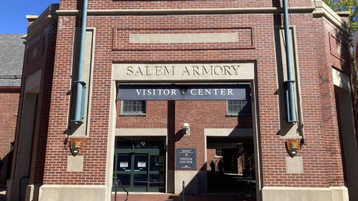 Here’s how the federal shutdown will affect businesses in Mass.
