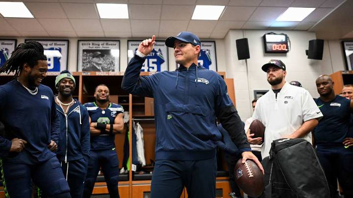 Seahawks Head Into Bye With A 5-2 Record, But Still See 'A Lot Of Room To Grow'