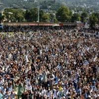 Government, protesters reach deal to end unrest in Pakistan's Kashmir