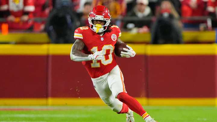 Chiefs’ Isiah Pacheco expected to miss Sunday showdown against the Bills with knee injury