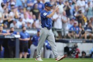 Craig Counsell should've been cheered by Brewers fans in Game 1