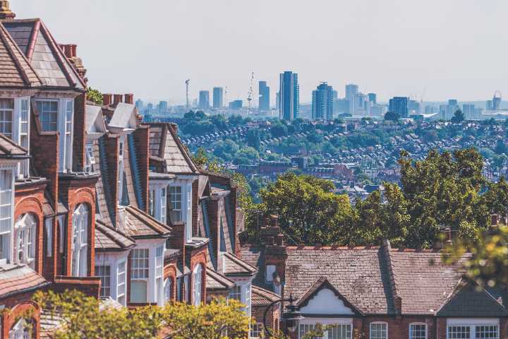 Leading economist slams 'myth' that landlords are under