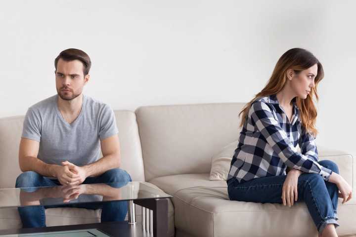 Las decisiones erróneas en el amor: el fallo común y estrategias para prevenirlo, según una especialista en relaciones