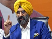 Manjinder Singh Sirsa thanks PM Modi and HM Amit Shah for allowing Sikh Jathas to Pakistan on Gurpurab [ FULL VIEW ]