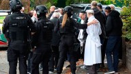 Un atentado terrorista dejó al menos dos muertos durante la celebración de Yom…