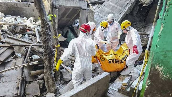 Death Toll Rises To 37 In Indonesia Boarding School Collapse As Rescuers Hunt For Missing Students