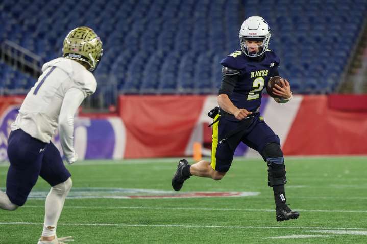 Xaverian QB receives call from former NFL star, Stanford scholarship