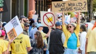 Anti-Trump 'No Kings' protest draws over 700 attendees in Montgomery