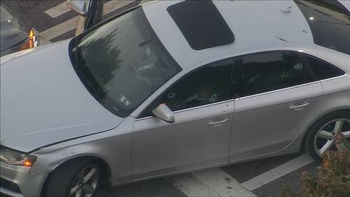 1 dead in South Philadelphia double shooting at Broad and Packer; car riddled with bullets