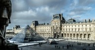 Museo Louvre reabre con restricciones tras el robo millonario de joyas: ¿qué zonas siguen cerradas al público?