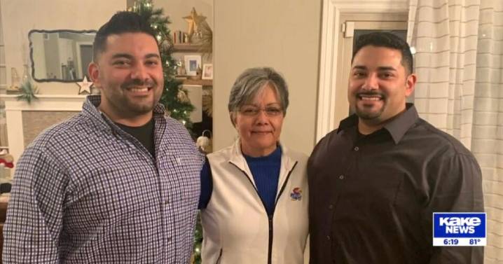 Wichita doctor’s legacy inspires new generation of Hispanic physicians