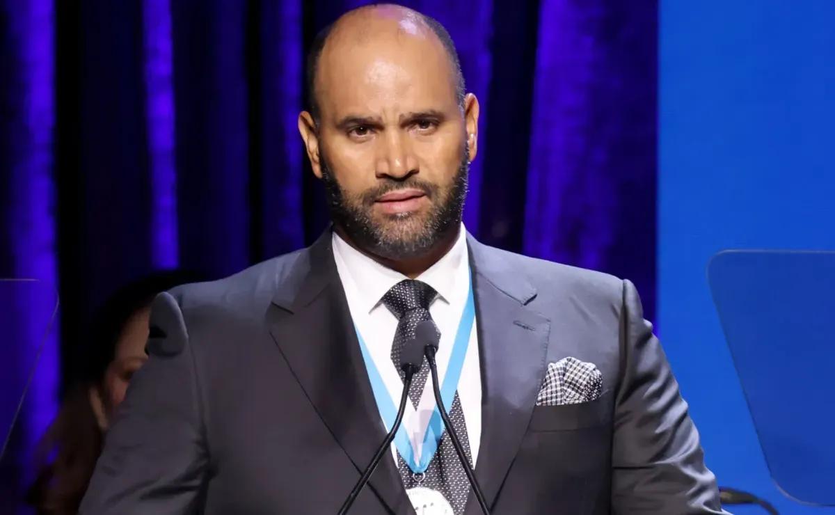 MLB Rumors: Cardinals’ legend Albert Pujols interviewing for managerial opening