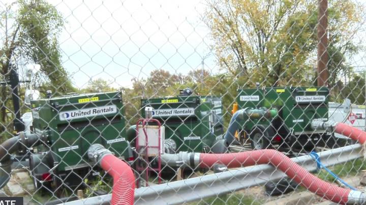 Anacostia High School attends class at another school due to sewage
