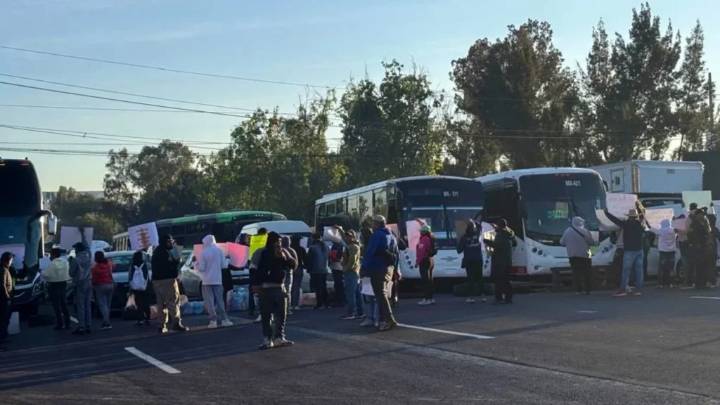Piperos realizan 'mega bloqueo' en vialidades de CDMX y el Estado de México
