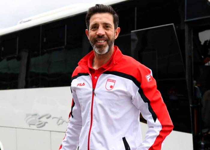 Técnicos despedidos o que renunciaron en la Liga 2025-2, 1º Alexis García, 2º David González, 3º Pablo De Muner, 4º Gabriel Raimondi, 5º Javier Gandolfi, 6º Jorge Bava, 7º Camilo Ayala, 8º Diego Merin