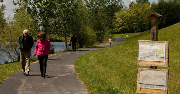 Thousands sign on to block sale of St. Charles park land