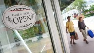 Confianza económica de EU alcanza su mínimo en cinco meses: consumidores frustrados por altos precios