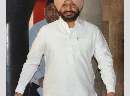 No shortage of Central funds for Punjab flood relief, assures Ravneet Bittu Photo Source: Babushahi Bureau [ FULL VIEW ]