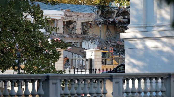 Members of public ask DC to inspect White House amid demolition