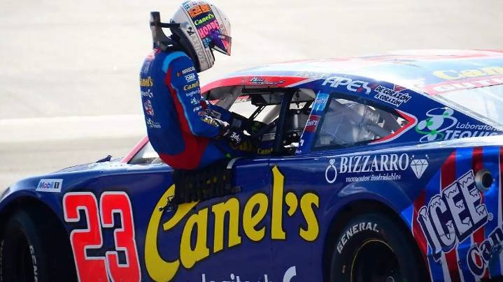 Max Gutiérrez, de Canel’s, avanza a la final de NASCAR México