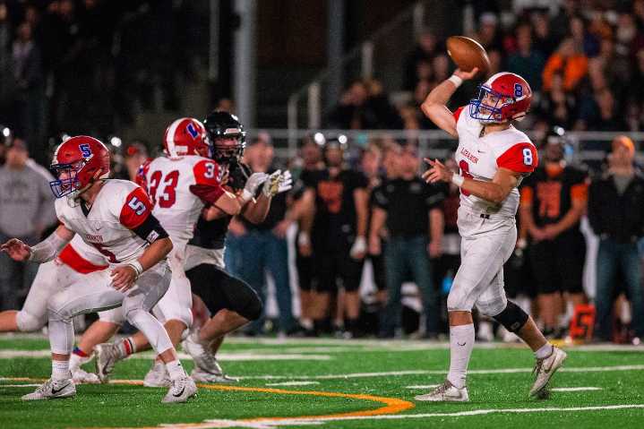 Watch live: Lebanon vs. Dallas for Mid-Willamette Conference title in Oregon high school football Week 9 (10/31/2025)