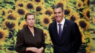 Sánchez pide a Israel que respete los derechos de los integrantes de la flotilla
